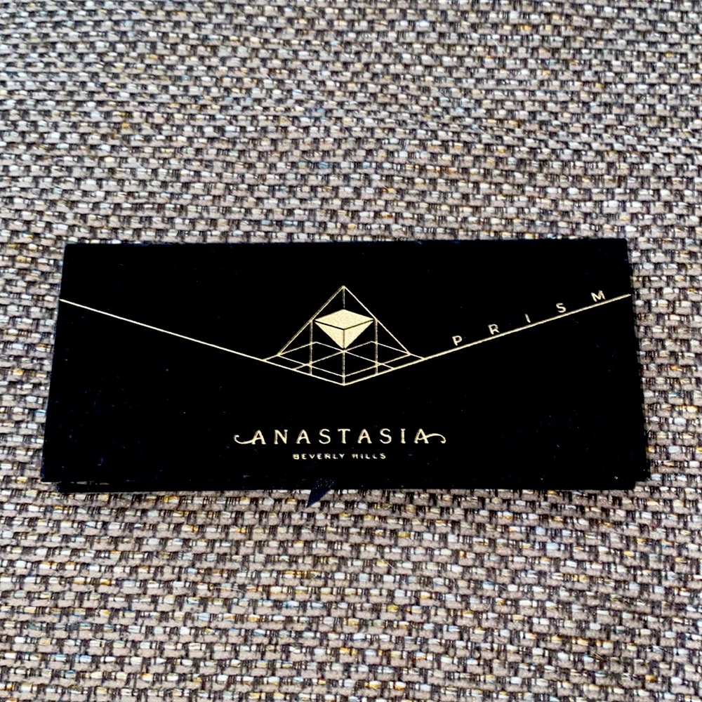 Anastasia Beverly Hills Prism Eyeshadow Palette
